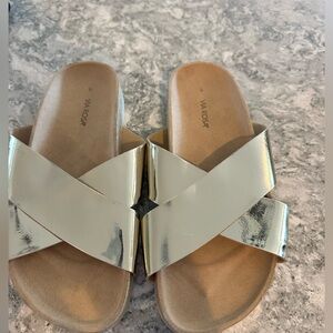 Gold Cross-Strap Women's Sandals